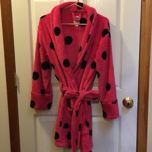 PINK Victoria’s Secret pink & black polka dot robe